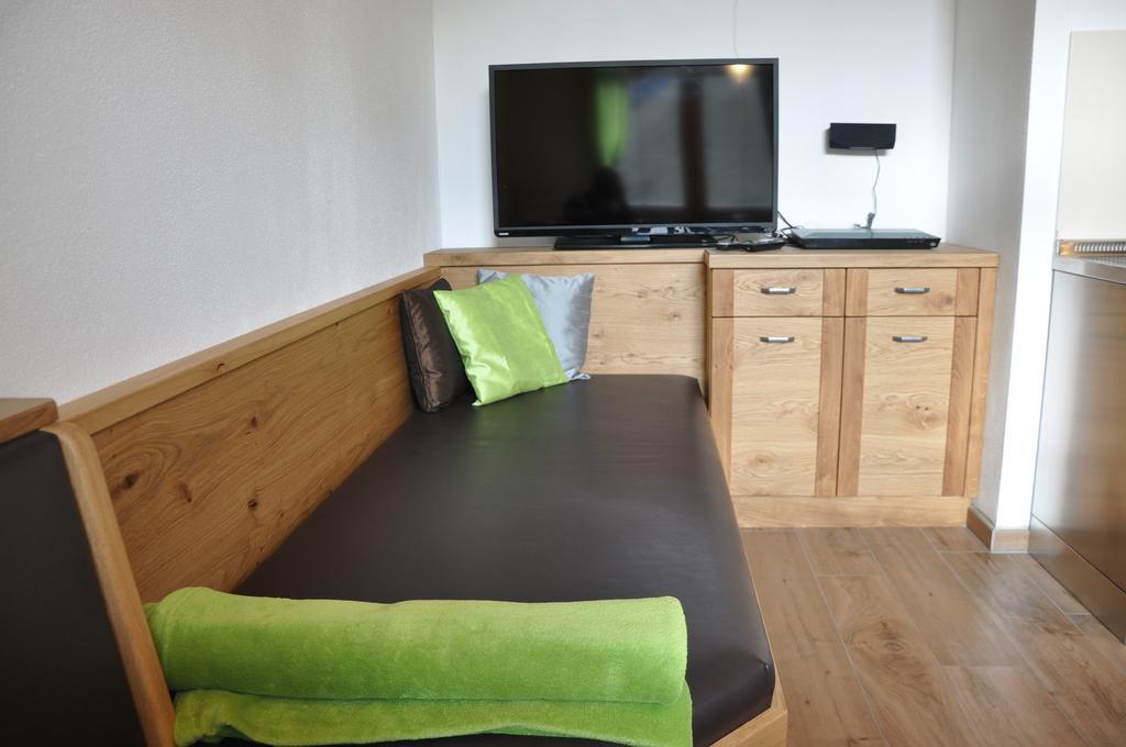 Apartment Lacklhof Großkirchheim Rum bild