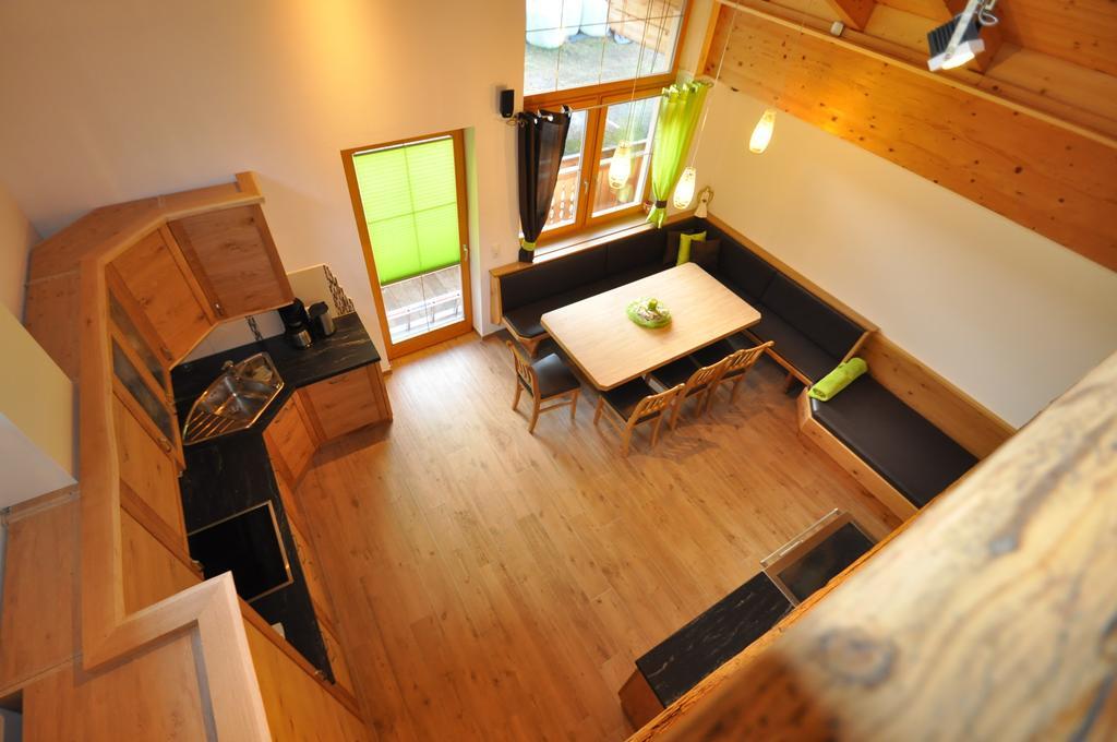 Apartment Lacklhof Großkirchheim Rum bild